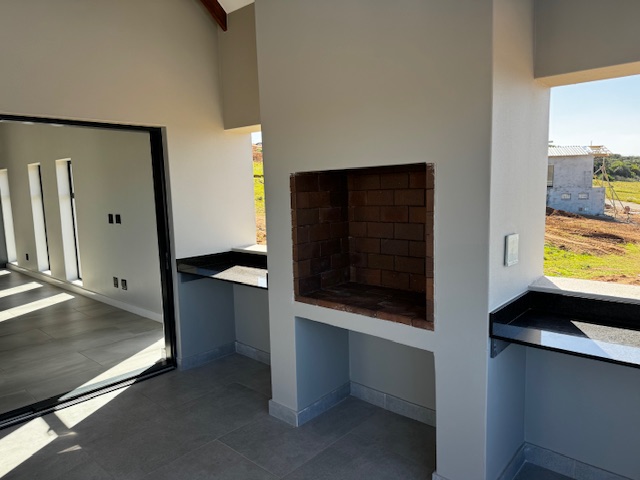 3 Bedroom Property for Sale in Hartland Lifestyle Estate Western Cape